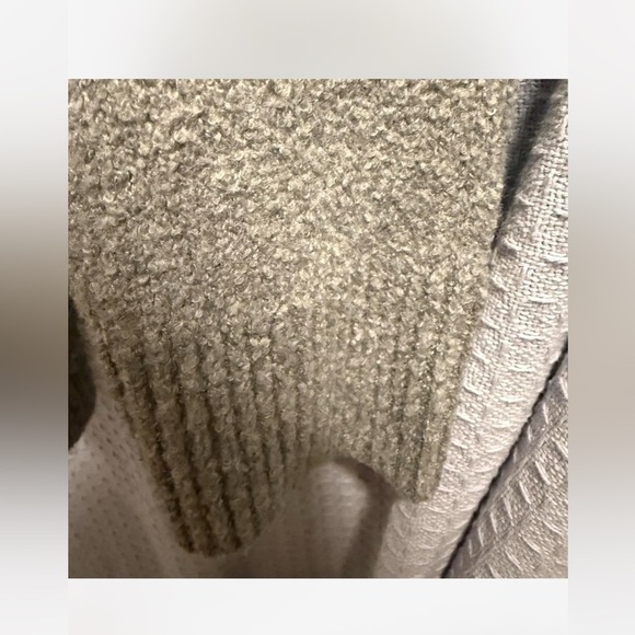 Universal Thread Gray Textured zip up cardigan Sweater cabincore - Picture 7 of 7